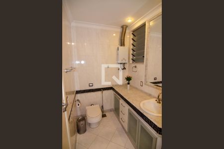 Apartamento para alugar com 145m², 4 quartos e 2 vagas Apartamento para alugar com 145m², 4 quartos e 2 vagasBanheiro Social