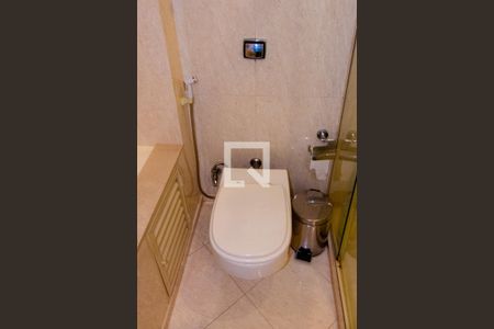 Apartamento para alugar com 145m², 4 quartos e 2 vagas Apartamento para alugar com 145m², 4 quartos e 2 vagasBanheiro do Quarto 4
