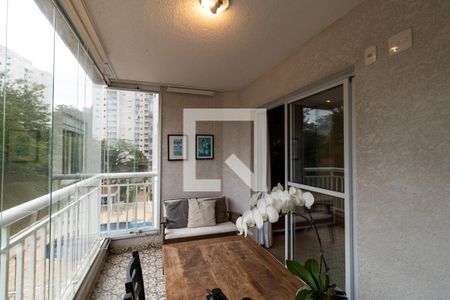 Varanda  de apartamento à venda com 3 quartos, 82m² em Jardim das Vertentes, São Paulo