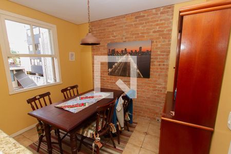 Sala de Jantar de apartamento à venda com 2 quartos, 84m² em Rio Branco, Porto Alegre