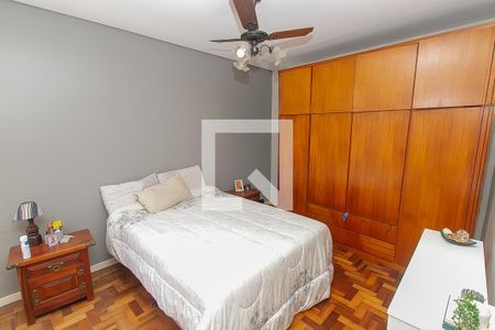 Quarto 1 de apartamento para alugar com 2 quartos, 84m² em Rio Branco, Porto Alegre