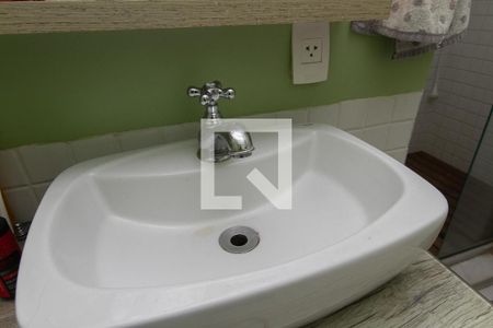 Apartamento à venda com 84m², 2 quartos e sem vagaBanheiro - Torneira