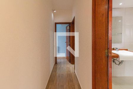 Corredor  de apartamento para alugar com 2 quartos, 79m² em Vila Romana, São Paulo