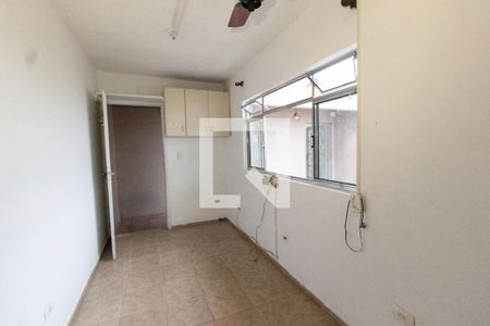 Casa à venda com 100m², 2 quartos e 2 vagas Casa à venda com 100m², 2 quartos e 2 vagasQuarto de serviço 1