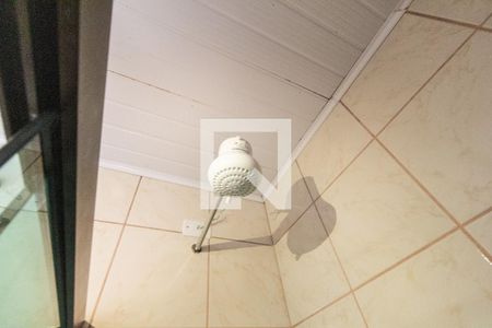 Casa à venda com 100m², 2 quartos e 2 vagas Casa à venda com 100m², 2 quartos e 2 vagasBanheiro