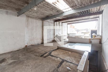 Casa à venda com 100m², 2 quartos e 2 vagas Casa à venda com 100m², 2 quartos e 2 vagasGaragem