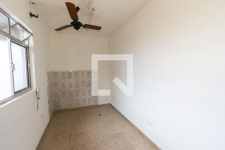 Casa à venda com 100m², 2 quartos e 2 vagas Casa à venda com 100m², 2 quartos e 2 vagasQuarto de serviço 1