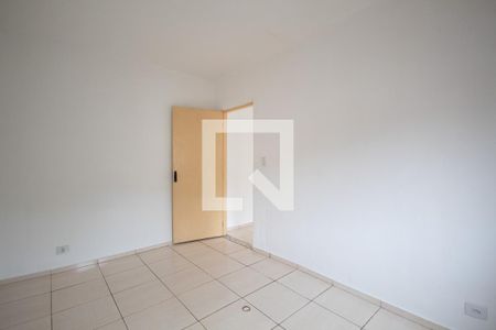 Quarto de casa para alugar com 1 quarto, 40m² em Vila Yolanda, Osasco
