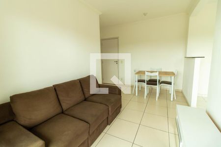 Sala de apartamento para alugar com 2 quartos, 58m² em Granja Clotilde, Cotia