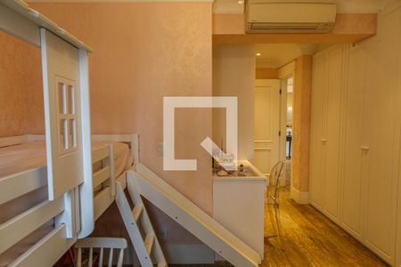 Apartamento à venda com 133m², 2 quartos e 2 vagasQuarto Suíte 2