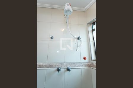 Casa à venda com 200m², 3 quartos e 4 vagas Casa à venda com 200m², 3 quartos e 4 vagasBanheiro suite 2