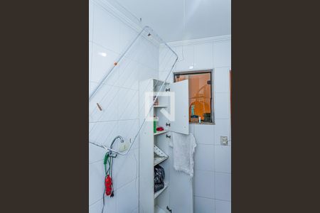 Casa à venda com 200m², 3 quartos e 4 vagas Casa à venda com 200m², 3 quartos e 4 vagasÁrea de Serviço