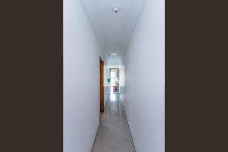 Casa à venda com 200m², 3 quartos e 4 vagas Casa à venda com 200m², 3 quartos e 4 vagasCorredor