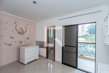 Casa à venda com 200m², 3 quartos e 4 vagas Casa à venda com 200m², 3 quartos e 4 vagasSuite 3