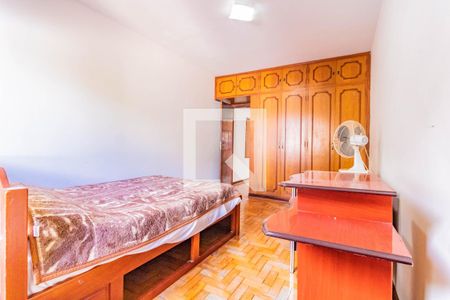 Casa para alugar com 120m², 2 quartos e 2 vagas Casa para alugar com 120m², 2 quartos e 2 vagasQuarto 2