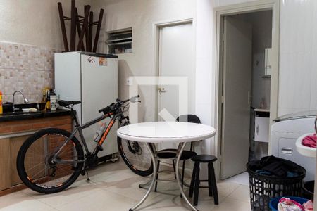 Casa à venda com 125m², 3 quartos e 2 vagasLavanderia/Churrasqueira