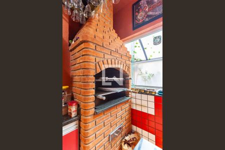 Casa à venda com 248m², 3 quartos e 3 vagasBar - Churrasqueira