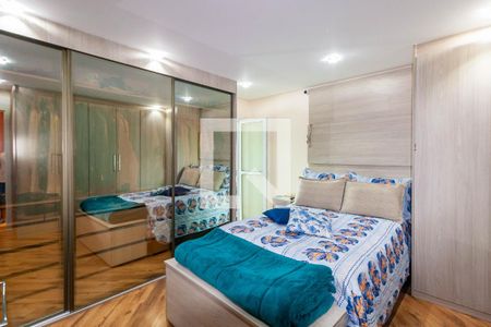 Casa à venda com 248m², 3 quartos e 3 vagasSuíte