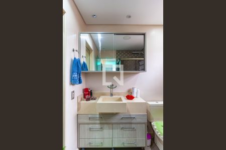 Casa à venda com 248m², 3 quartos e 3 vagasBanheiro da Suíte