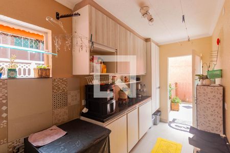 Casa à venda com 248m², 3 quartos e 3 vagasLavanderia