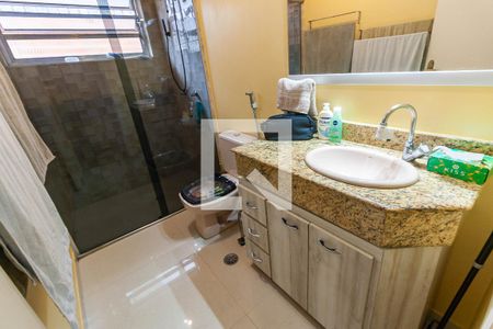 Casa à venda com 248m², 3 quartos e 3 vagasBanheiro 3