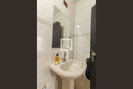 Casa à venda com 300m², 3 quartos e 5 vagas Casa à venda com 300m², 3 quartos e 5 vagasBanheiro do quarto 3