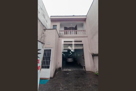 Casa à venda com 300m², 3 quartos e 5 vagas Casa à venda com 300m², 3 quartos e 5 vagasFachada