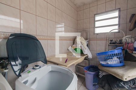 Casa à venda com 300m², 3 quartos e 5 vagas Casa à venda com 300m², 3 quartos e 5 vagasÁrea de serviço