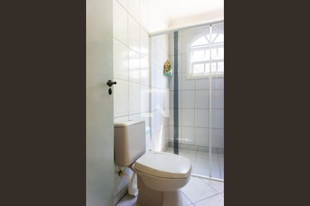 Casa à venda com 260m², 3 quartos e 2 vagasBanheiro