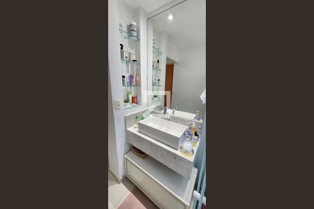 Apartamento para alugar com 100m², 2 quartos e 1 vagaBanheiro da Suíte