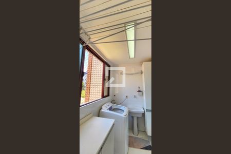 Apartamento para alugar com 100m², 2 quartos e 1 vagaÁrea de Serviço