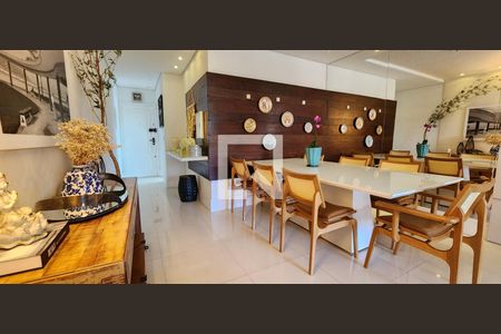 Apartamento para alugar com 100m², 2 quartos e 1 vagaSala de Jantar