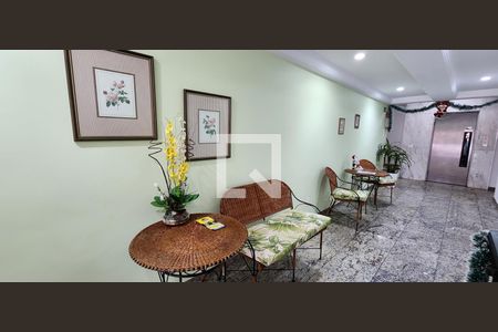 Apartamento para alugar com 100m², 2 quartos e 1 vagaHall de entrada