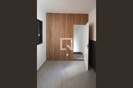 Casa à venda com 107m², 2 quartos e 1 vaga Casa à venda com 107m², 2 quartos e 1 vagaQuarto