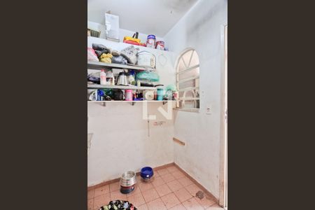 Casa à venda com 136m², 3 quartos e 2 vagasQuarto de Serviço