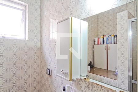 Casa à venda com 136m², 3 quartos e 2 vagasBanheiro