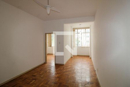 Apartamento à venda com 68m², 2 quartos e sem vagaSala