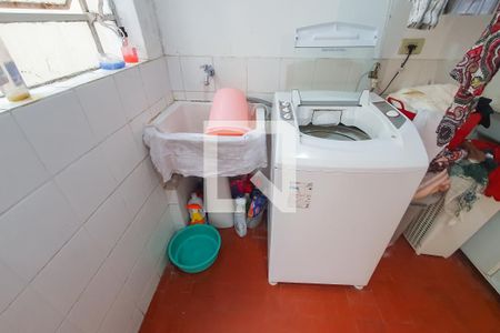 Casa à venda com 115m², 3 quartos e 1 vagaLavanderia