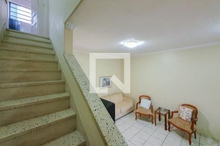 Casa à venda com 115m², 3 quartos e 1 vagaEscada