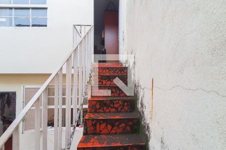 Casa à venda com 115m², 3 quartos e 1 vagaEscada