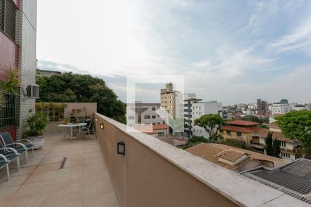 Apartamento para alugar com 245m², 3 quartos e 3 vagas Apartamento para alugar com 245m², 3 quartos e 3 vagasvaranda