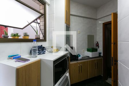 Apartamento para alugar com 245m², 3 quartos e 3 vagas Apartamento para alugar com 245m², 3 quartos e 3 vagasCozinha