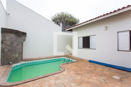 Casa para alugar com 280m², 4 quartos e 3 vagas Casa para alugar com 280m², 4 quartos e 3 vagasPiscina