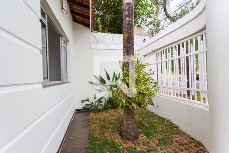 Casa para alugar com 280m², 4 quartos e 3 vagas Casa para alugar com 280m², 4 quartos e 3 vagasJardim
