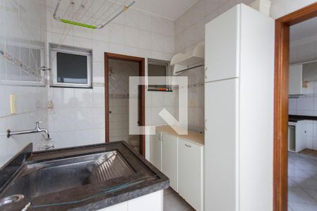Casa para alugar com 280m², 4 quartos e 3 vagas Casa para alugar com 280m², 4 quartos e 3 vagasÁrea de Serviço