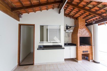 Casa para alugar com 280m², 4 quartos e 3 vagas Casa para alugar com 280m², 4 quartos e 3 vagasQuintal