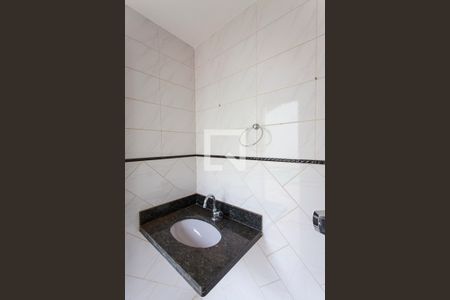 Casa para alugar com 280m², 4 quartos e 3 vagas Casa para alugar com 280m², 4 quartos e 3 vagasBanheiro da Piscina