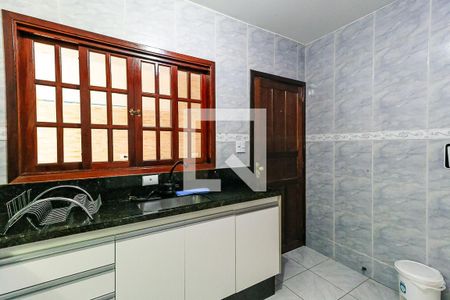 Casa para alugar com 120m², 2 quartos e 2 vagasCozinha