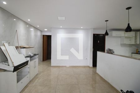 Sala/Cozinha de casa para alugar com 2 quartos, 45m² em Vila Verde, São Paulo