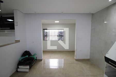 Sala/Cozinha de casa para alugar com 2 quartos, 45m² em Vila Verde, São Paulo